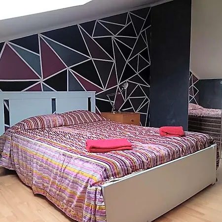 Global Hotel *